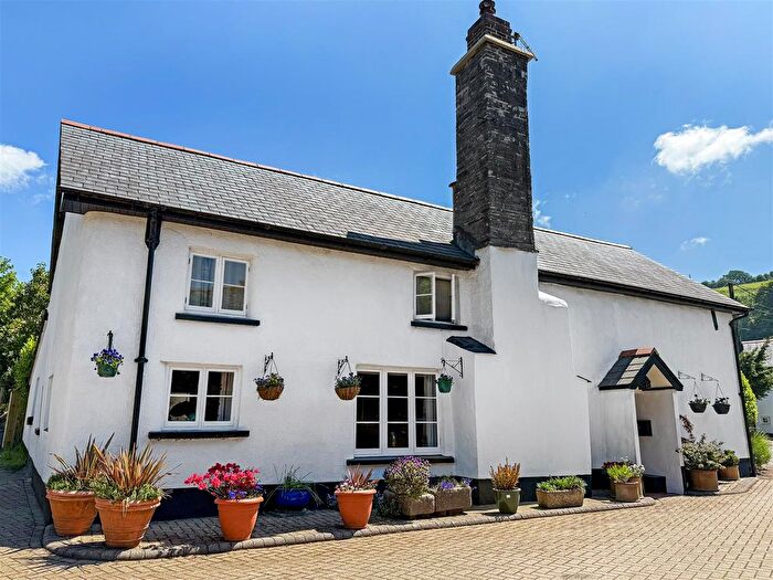 4 Bedroom Cottage For Sale In Swimbridge, Barnstaple, EX32
