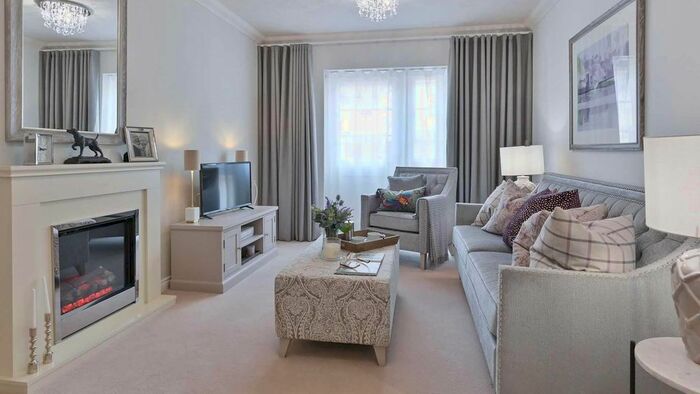 2 Bedroom Property For Sale In St Andrew's Lodge, The Causeway, SN15