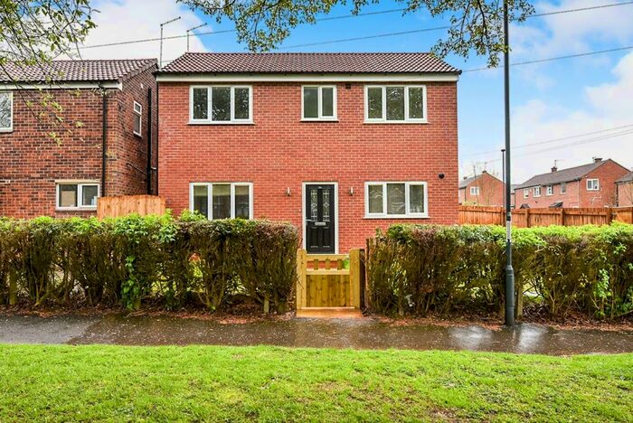 3 Bedroom Detached House To Rent In Birdcage Walk, Mackworth, DE22