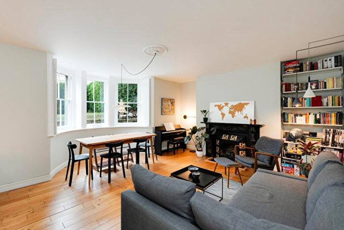 2 Bedroom Flat For Sale In Exeter Buildings, Bristol, BS6