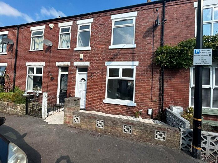 2 Bedroom Terraced House To Rent In Albion Street, Sale, M33