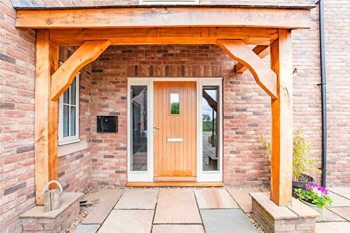 4 Bedroom Detached House For Sale In Pingley Lane, Staythorpe, Newark, Nottinghamshire, NG23