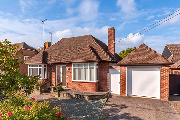 2 Bedroom Detached Bungalow For Sale In Fambridge Road, Maldon, CM9