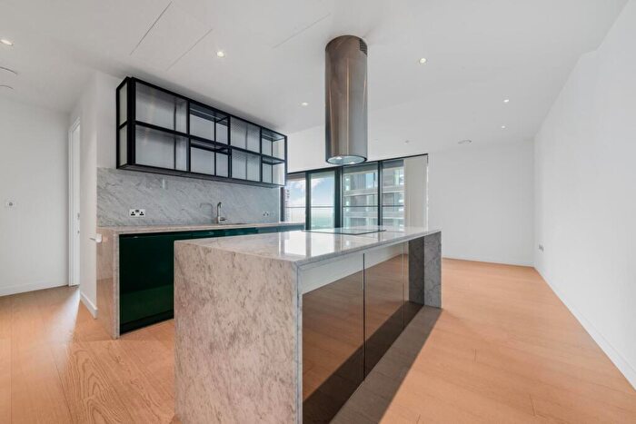 2 Bedroom Apartment To Rent In Hobart Building, Wardian, Canary Wharf, London, E14