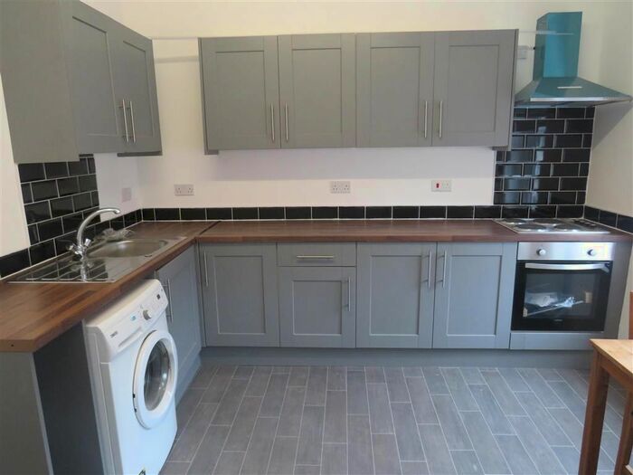 2 Bedroom Flat To Rent In Bulwell High Road, Bulwell, Nottingham NG6