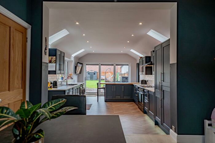 3 Bedroom Semi Detached House For Sale In Archdale Street, Syston, Leicestershire, LE7