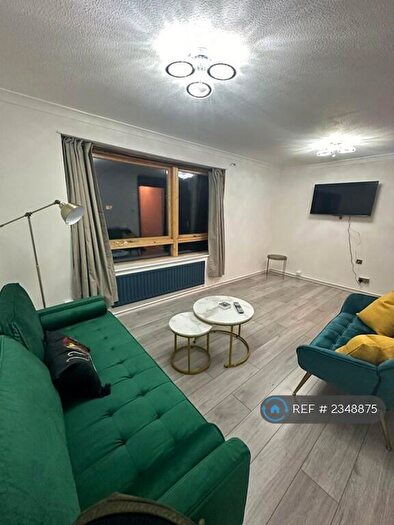 3 Bedroom Maisonette To Rent In Fothergill Close, London, E13