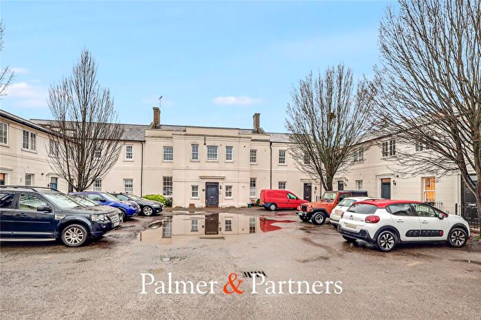 2 Bedroom Apartment For Sale In Arbour Lane, Springfield, Chelmsford, Essex, CM1