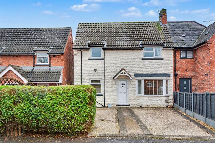 3 Bedroom Semi-Detached House For Sale In Benner Avenue, Ilkeston, DE7