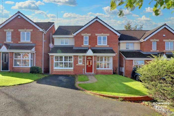 4 Bedroom Detached House For Sale In Elizabethan Way, Rugeley, WS15