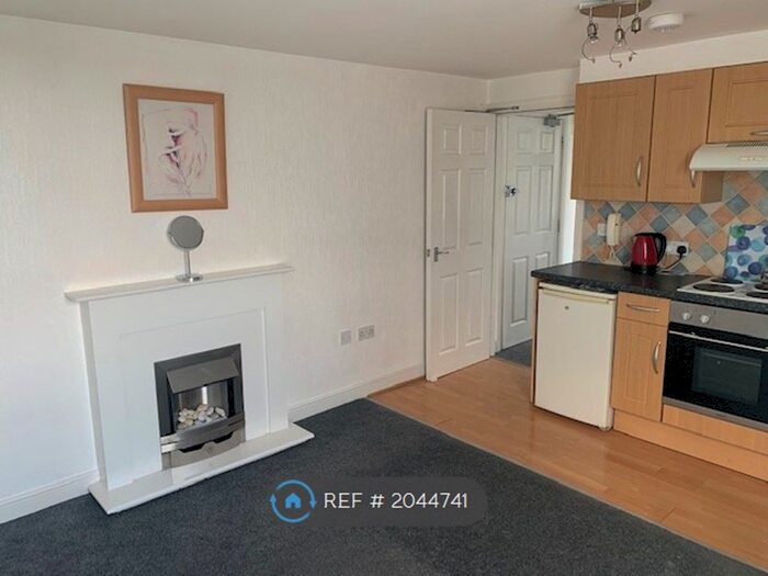 1 Bedroom Flat To Rent In The New Alexandra Court, Nottingham, NG3