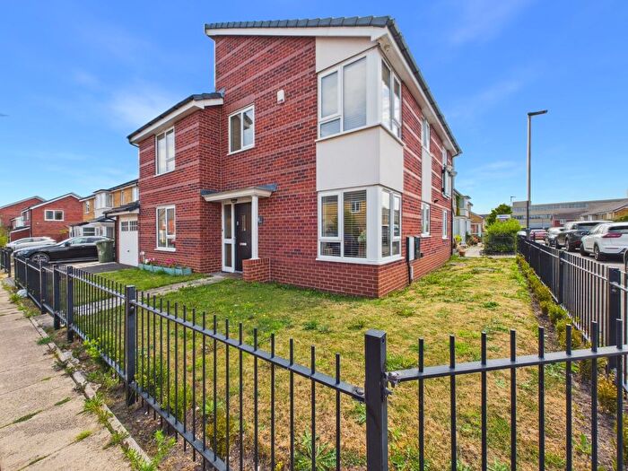 3 Bedroom Detached House For Sale In Gladstone Road, Edge Hill, Liverpool., L7