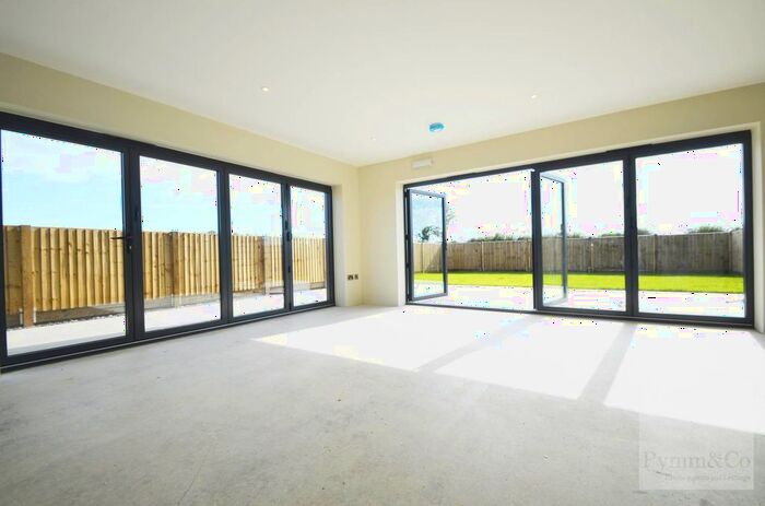 2 Bedroom Barn Conversion To Rent In Oak Road, Dilham, NR28