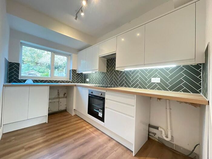 3 Bedroom Terraced House To Rent In Vale Road, Portslade, BN41