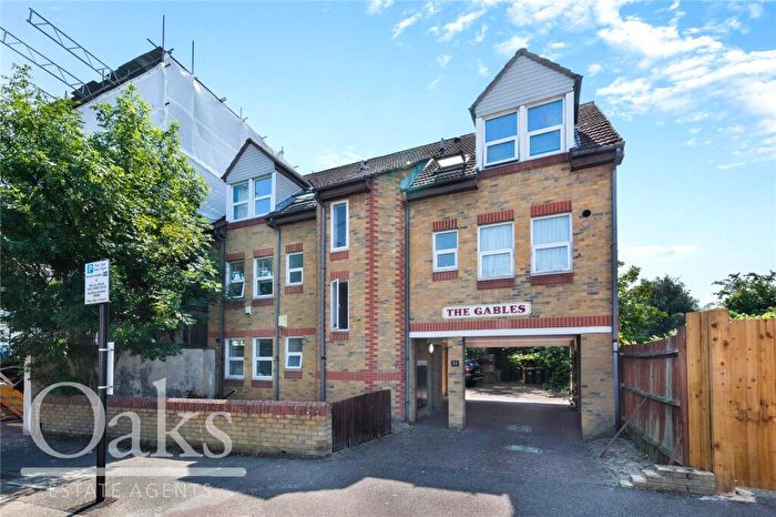 1 Bedroom Apartment For Sale In Burgoyne Road, South Norwood, SE25