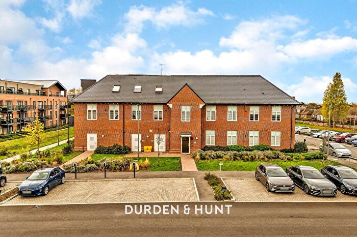 1 Bedroom Apartment For Sale In Whittle Drive, Hornchurch, RM12