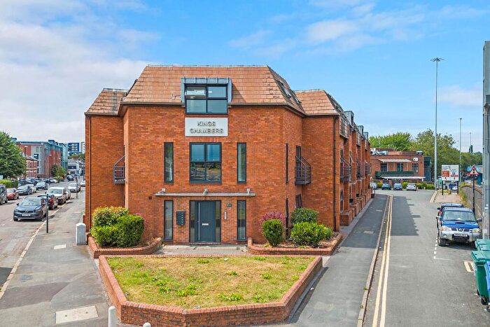 1 Bedroom Apartment For Sale In Queens Road, CV1