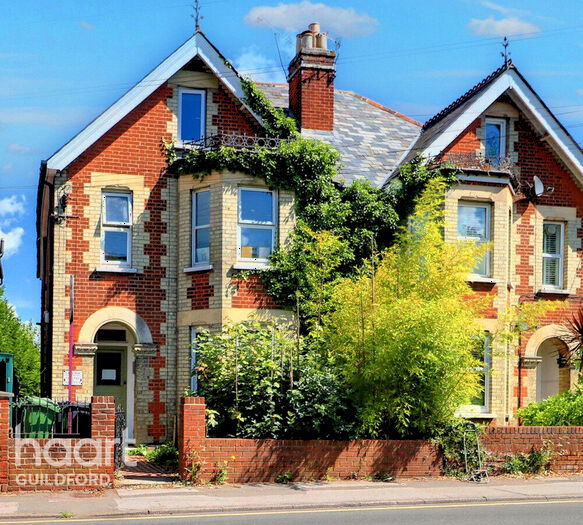 1 Bedroom Apartment For Sale In York Road, Guildford, GU1