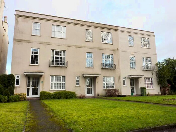 4 Bedroom Property To Rent In Gratton Road, Cheltenham GL50