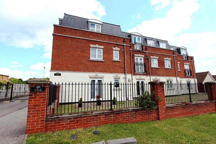 2 Bedroom Apartment To Rent In Wisteria Court, Rayleigh Road, Thundersley, SS7