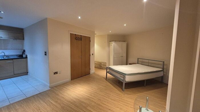 1 Bedroom Flat To Rent In Building, Taylorson Street South, Salford, M5