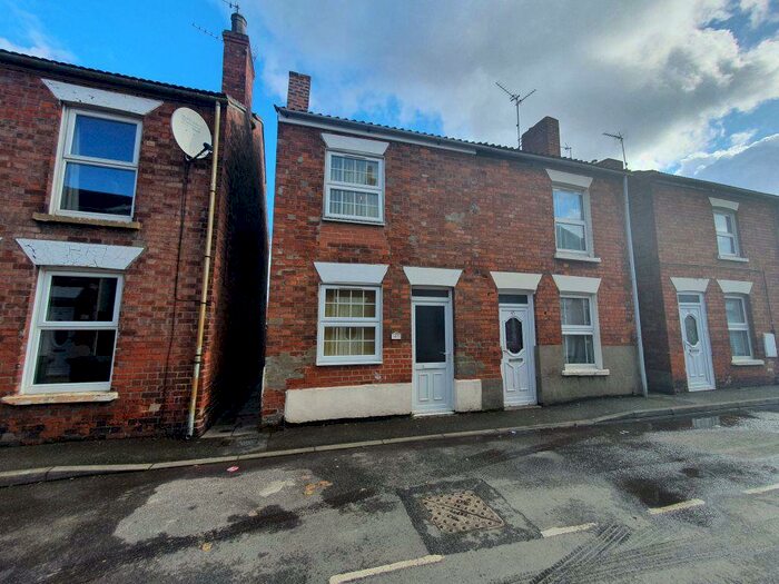 3 Bedroom House To Rent In James Street, Boston, PE21