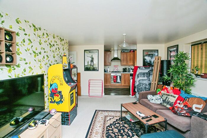 2 Bedroom Flat For Sale In Coleman House, Watling Street, Bletchley, Milton Keynes, MK2