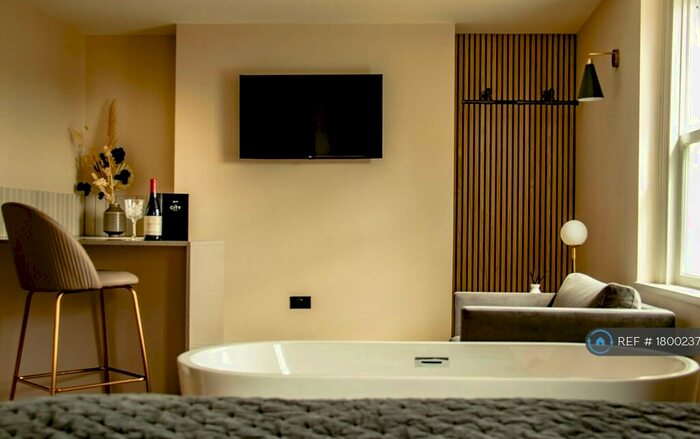 1 Bedroom Flat To Rent In Chester Street, Chester, CH4