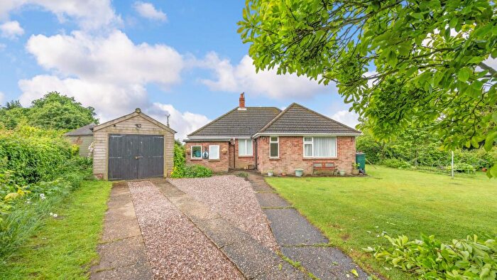 2 Bedroom Detached Bungalow For Sale In Keal Hill, Old Bolingbroke, PE23