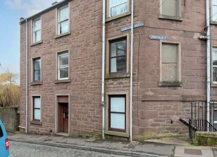 2 Bedroom Flat To Rent In Eassons Angle, Dundee, DD2