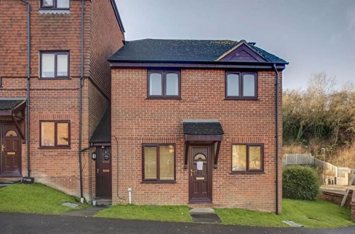 2 Bedroom Flat To Rent In Butlers Court, High Wycombe, HP13