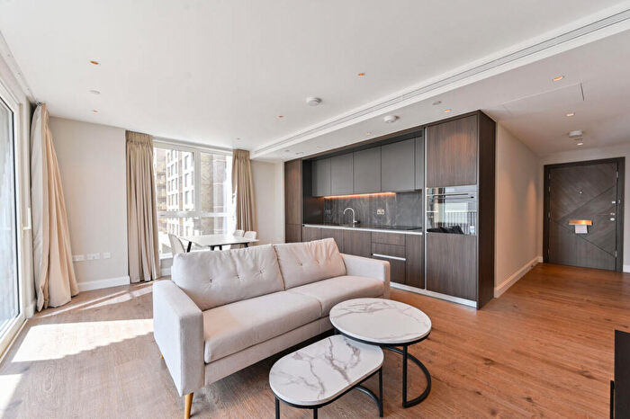 2 Bedroom Flat For Sale In Gasholder Place, Vauxhall, London, SE11