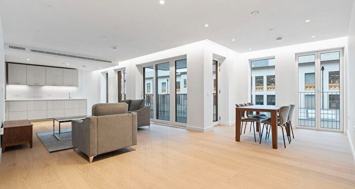 2 Bedroom Flat For Sale In Warrington House, Clerkenwell, WC1X