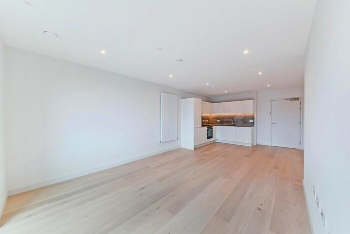 1 Bedroom Flat To Rent In John Cabot House, Royal Wharf, London, E16