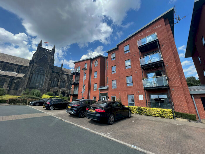 2 Bedroom Apartment To Rent In Bouverie Court, Leeds City Centre, LS9
