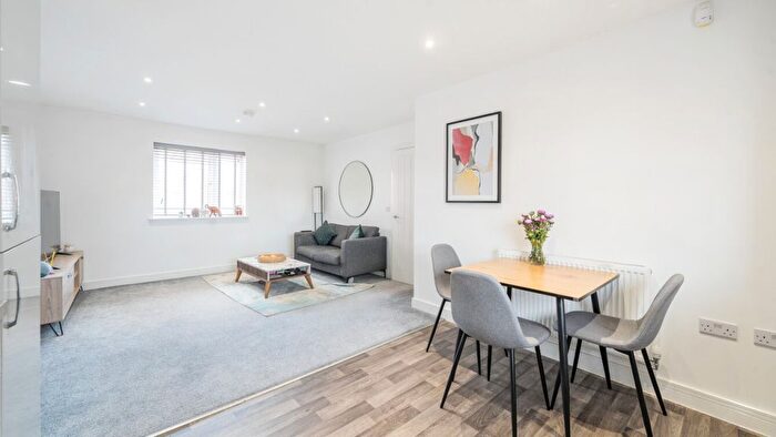 1 Bedroom Flat For Sale In Burney Drive, Glebe Farm, Milton Keynes, MK17