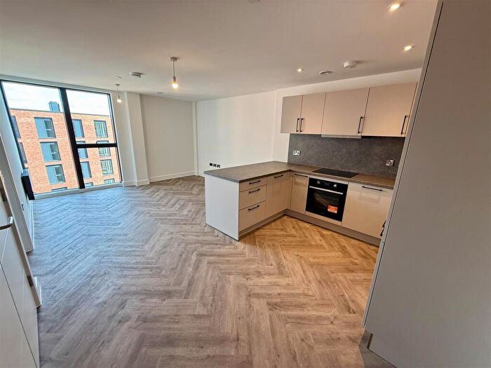 1 Bedroom Apartment To Rent In Weavers House, Castleward Boulevard, Derby, DE1