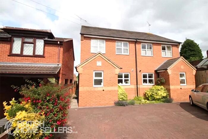3 Bedroom Semi-Detached House For Sale In Orchard Street, Bedworth, Warwickshire, CV12