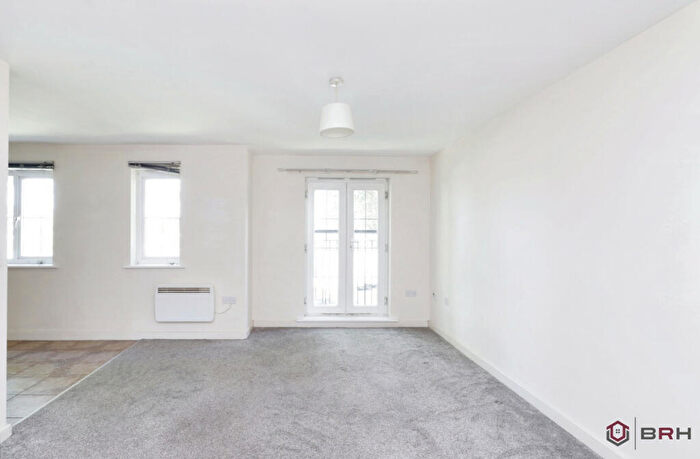 2 Bedroom Apartment For Sale In Grangefield Court, Doncaster, DN4