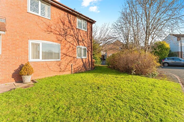 1 Bedroom End Of Terrace House For Sale In Melford Drive, Prenton, CH43