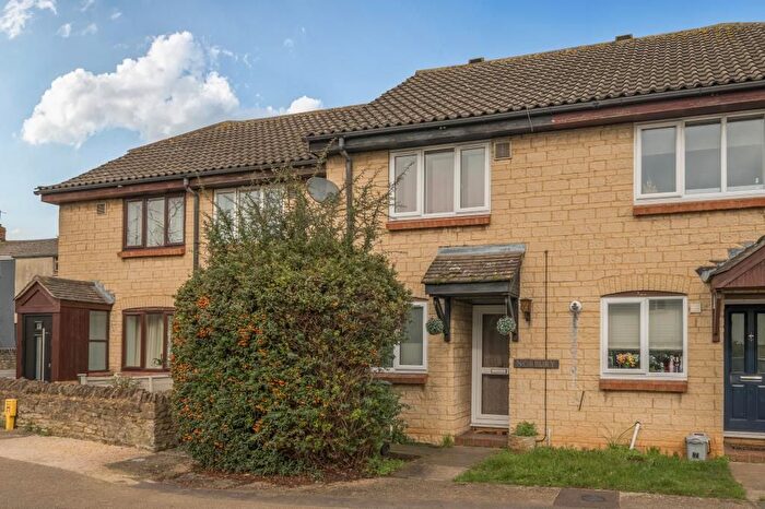 2 Bedroom Terraced House For Sale In Bicester, Oxfordshire, OX26