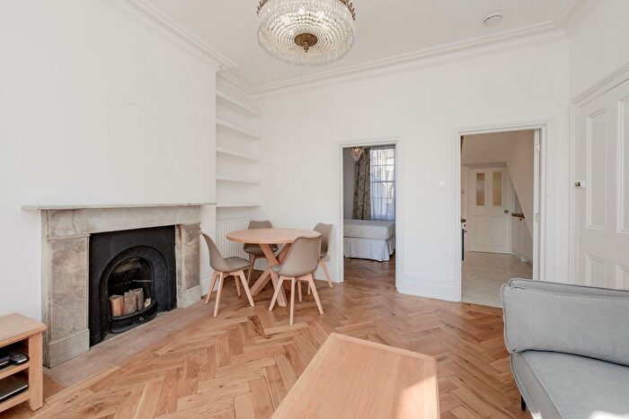 1 Bedroom Flat To Rent In Westbourne Park Road, W11