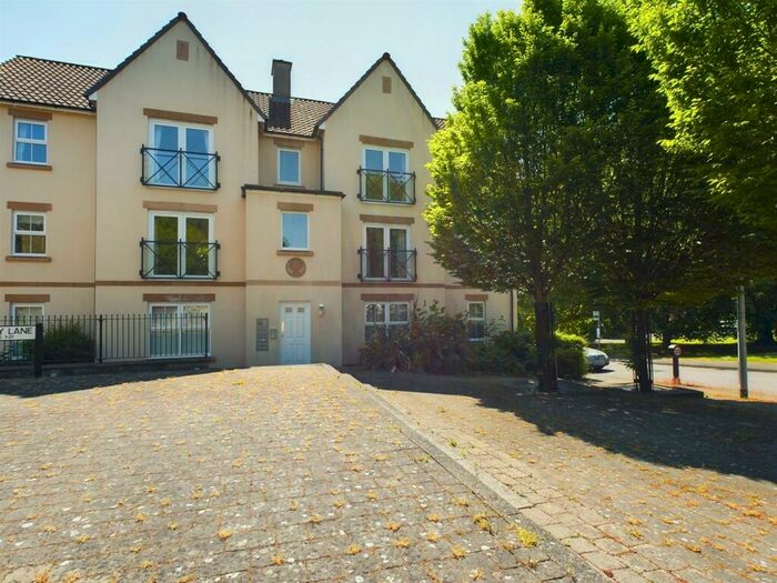 2 Bedroom Flat To Rent In Hickory Lane, Almondsbury, Bristol, BS32