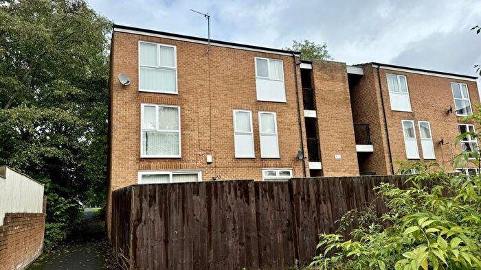 2 Bedroom Flat For Sale In Dunstanburgh Close, Washington, NE38