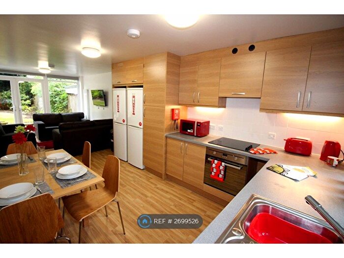 8 Bedroom Terraced House To Rent In Sparkford Close, Winchester, SO22