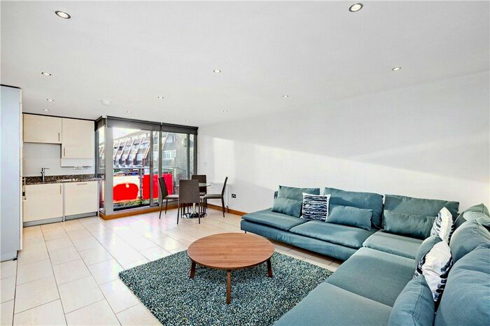 1 Bedroom Flat To Rent In North Road, Brentford, TW8