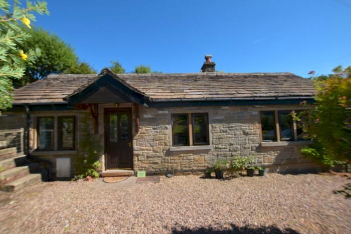 1 Bedroom Detached Bungalow To Rent In Stoneheads Farm, Whaley Lane, Whaley Bridge, SK23