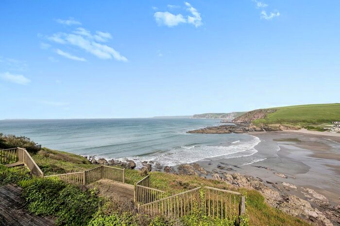 2 Bedroom Flat For Sale In Marine Drive, Bigbury On Sea, Kingsbridge, Devon, TQ7