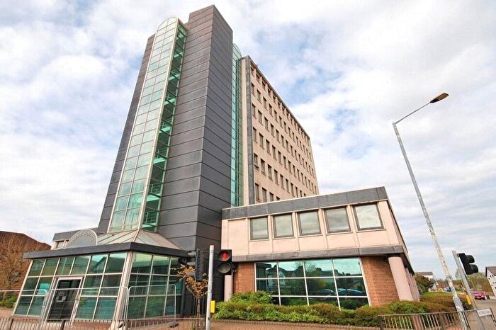 Studio To Rent In Rivers House, Springfield Road, Chelmsford, Essex, CM2