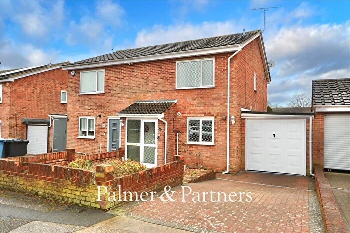 3 Bedroom Semi Detached House For Sale In Wilmslow Drive, Ipswich, Suffolk, IP2